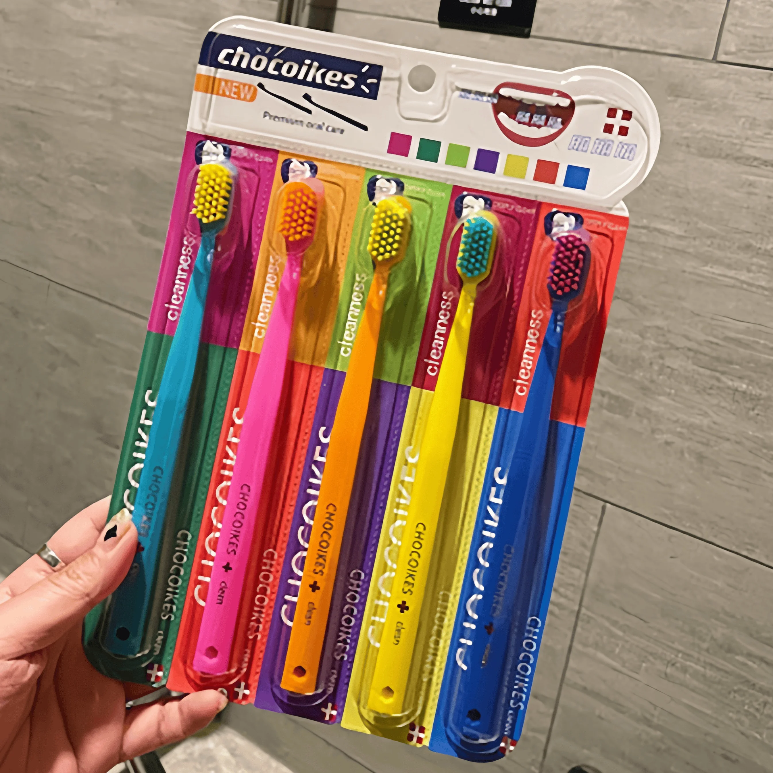 5 Packs of Chocolate Swiss Car - Bamboo Toothbrush Set avis et prix